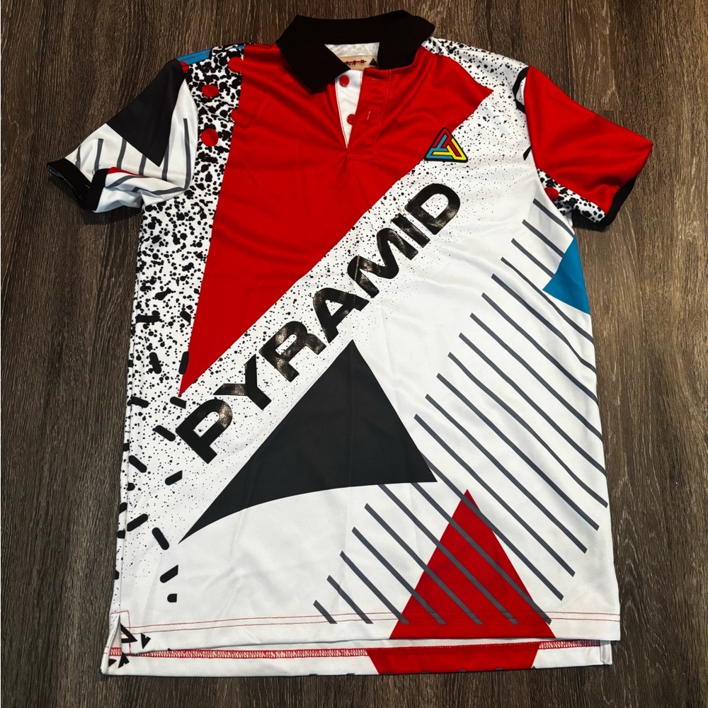 Black pyramid shirt